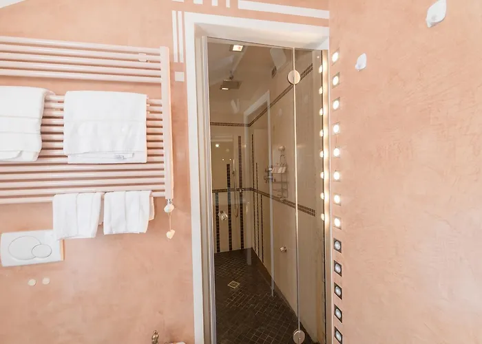 Appartement à 2 Chambres à Coucher